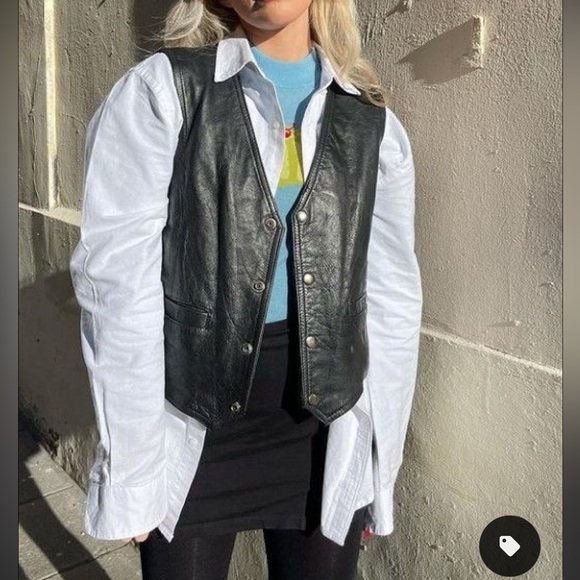 Black Danier leather vest - Picture 8 of 9